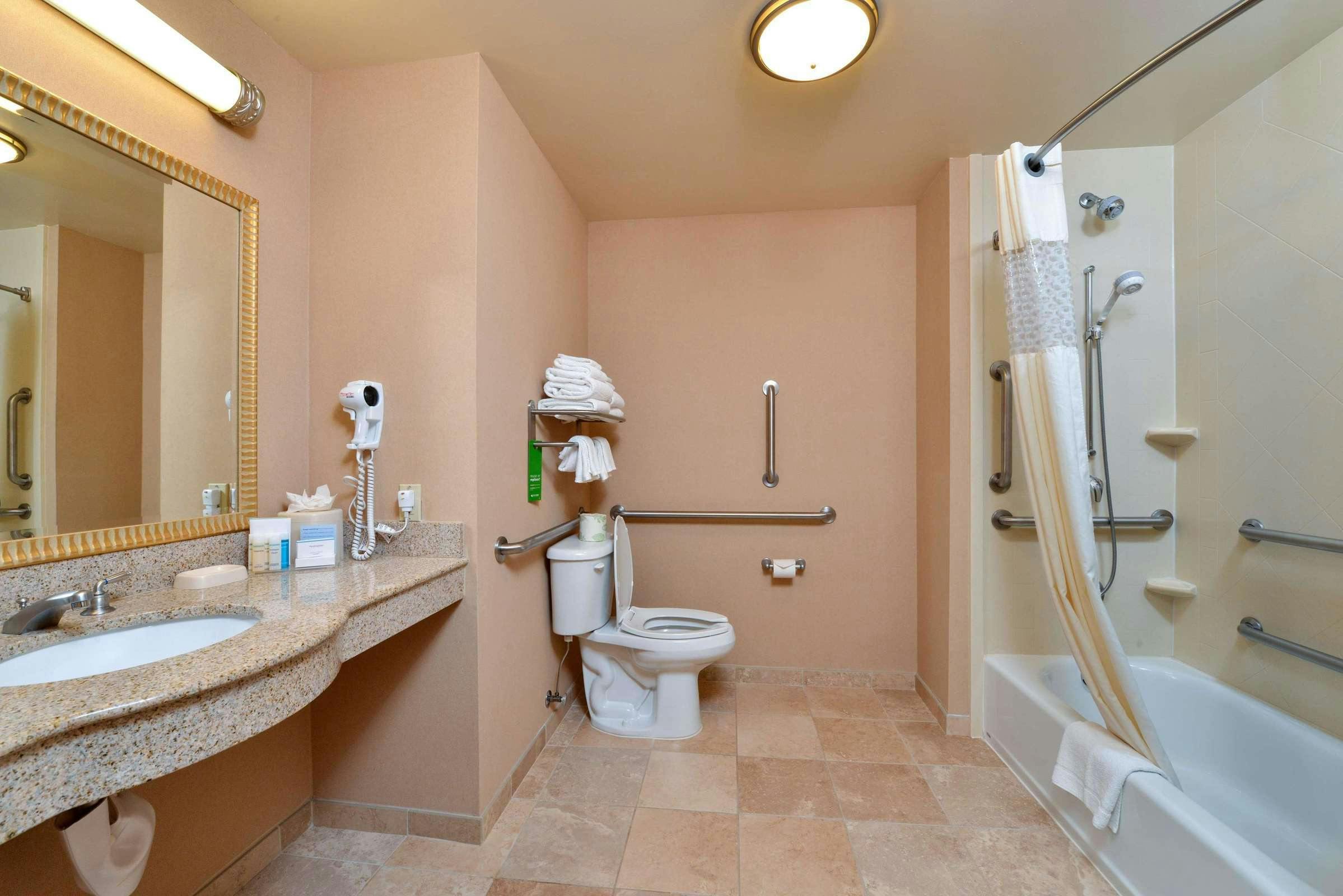 Hotel Hampton Inn & Suites Tacoma photo 5