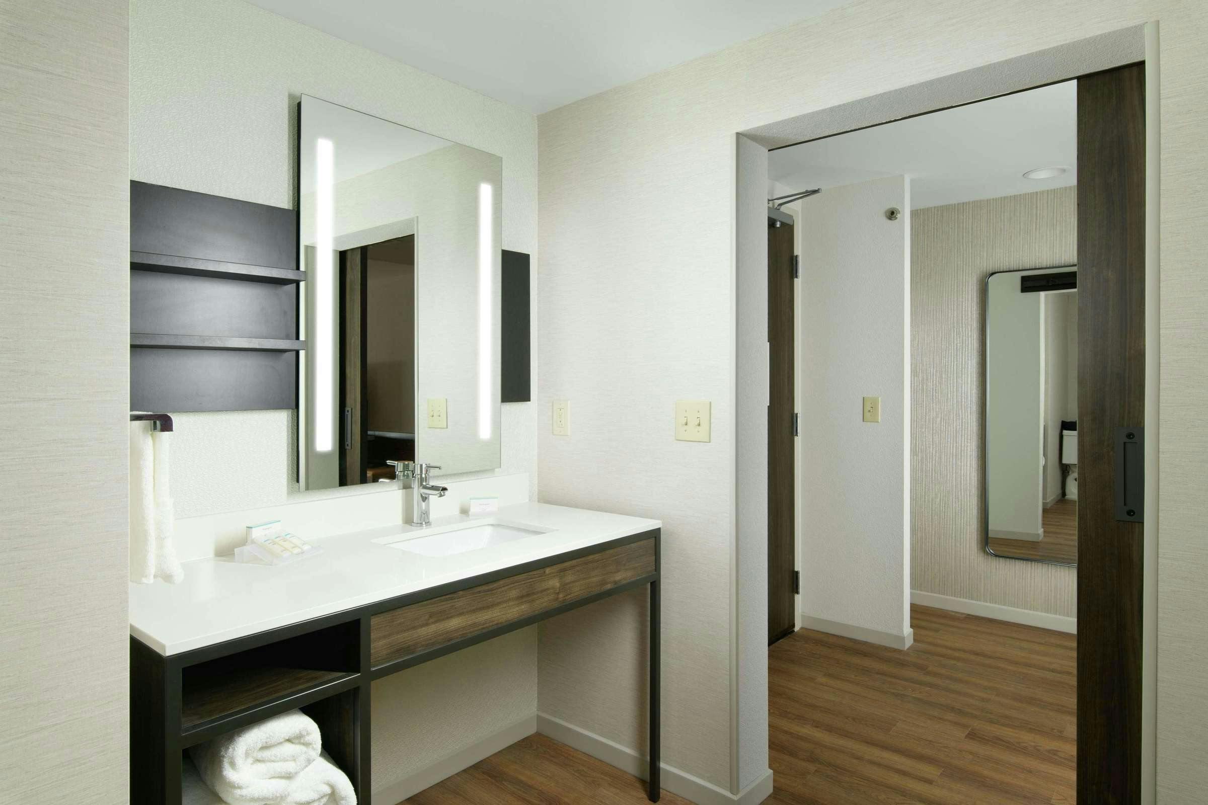 Hotel Hilton Garden Inn Memphis Downtown Beale Street photo 4