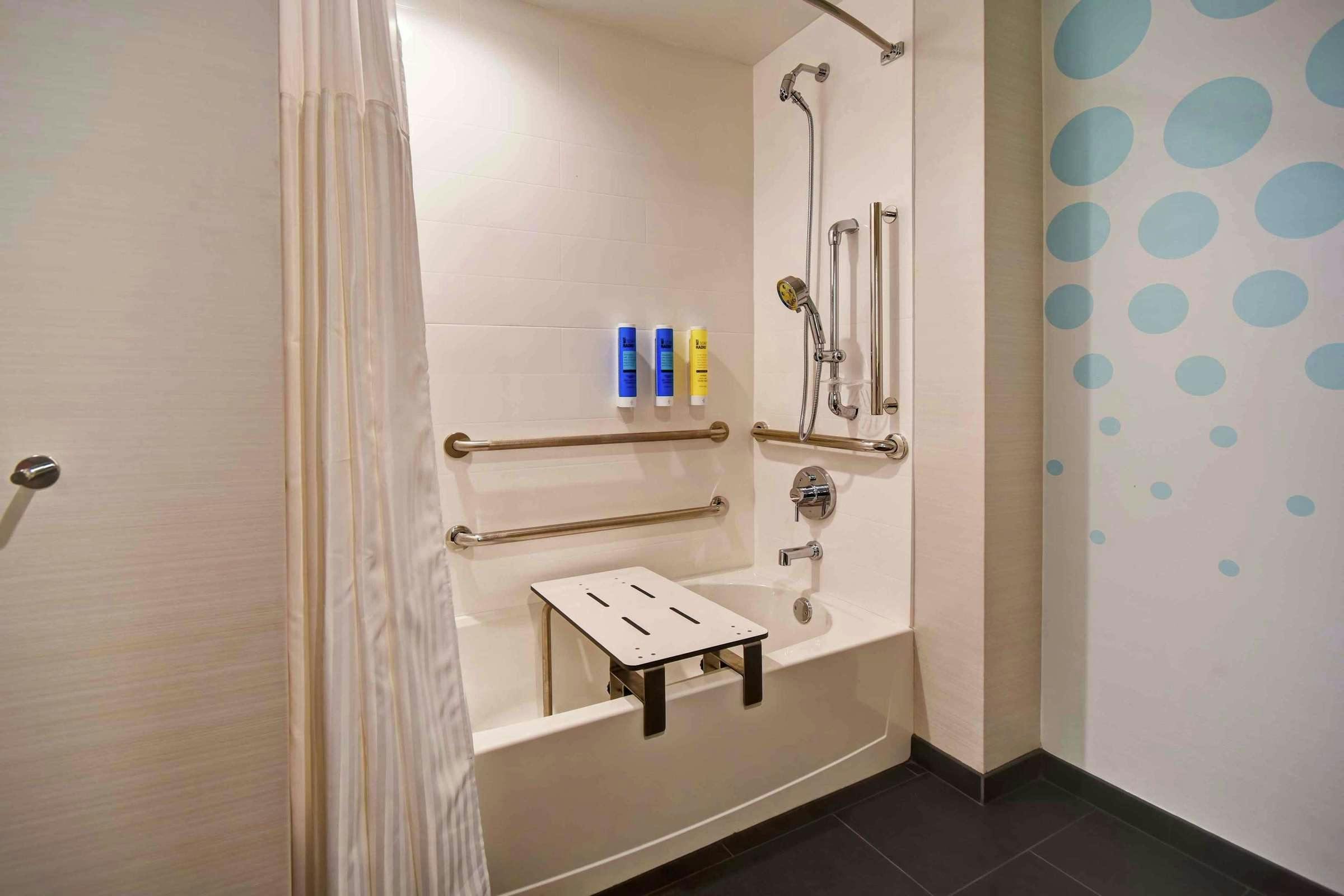 Hotel Tru by Hilton North Platte photo 1