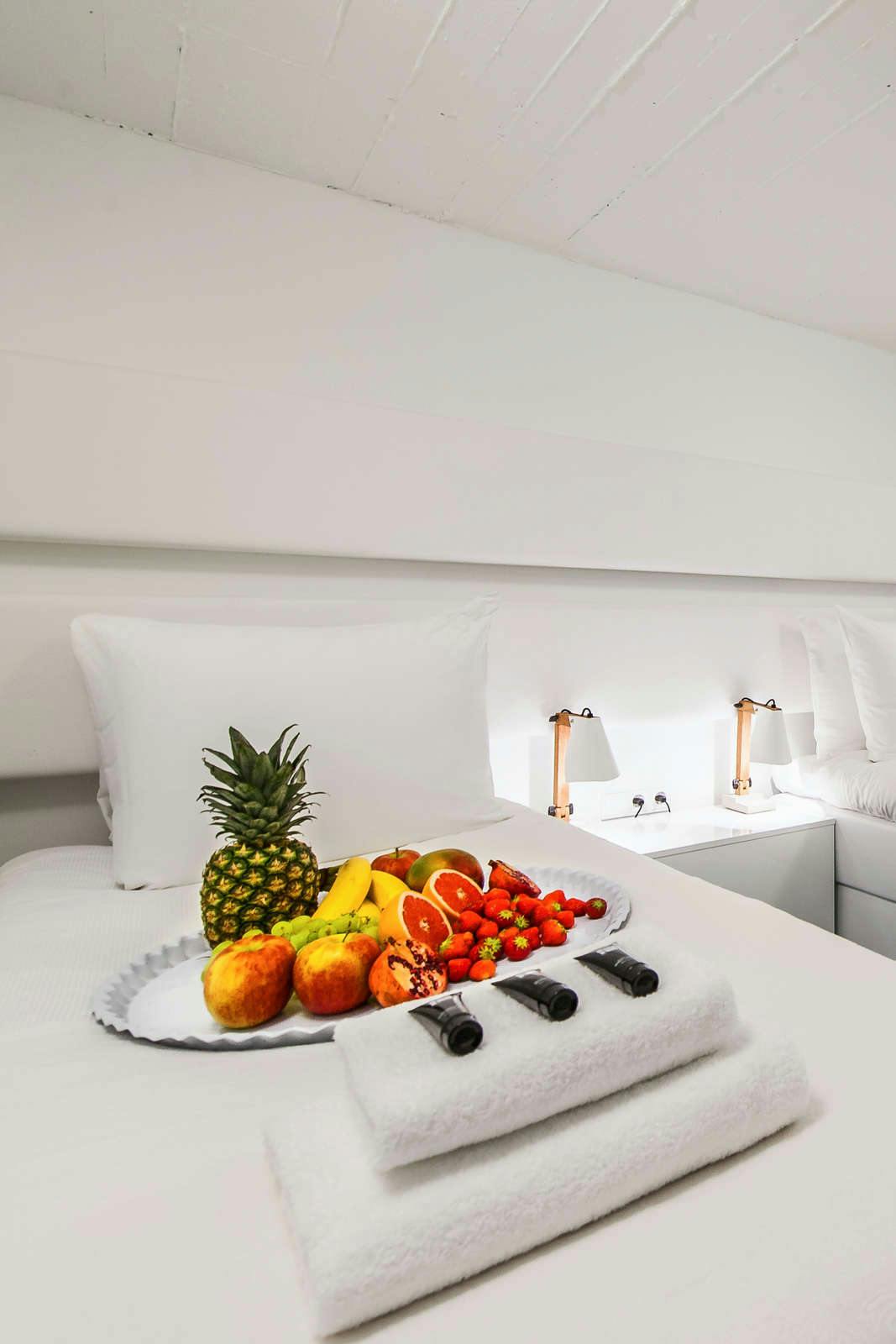 Hotel YAYS Amsterdam Salthouse Canal photo 4