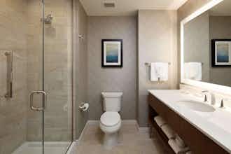 Hotel EMBASSY SUITES BY HILTON AMARILLO DOWNTOWN HOTEL photo 2