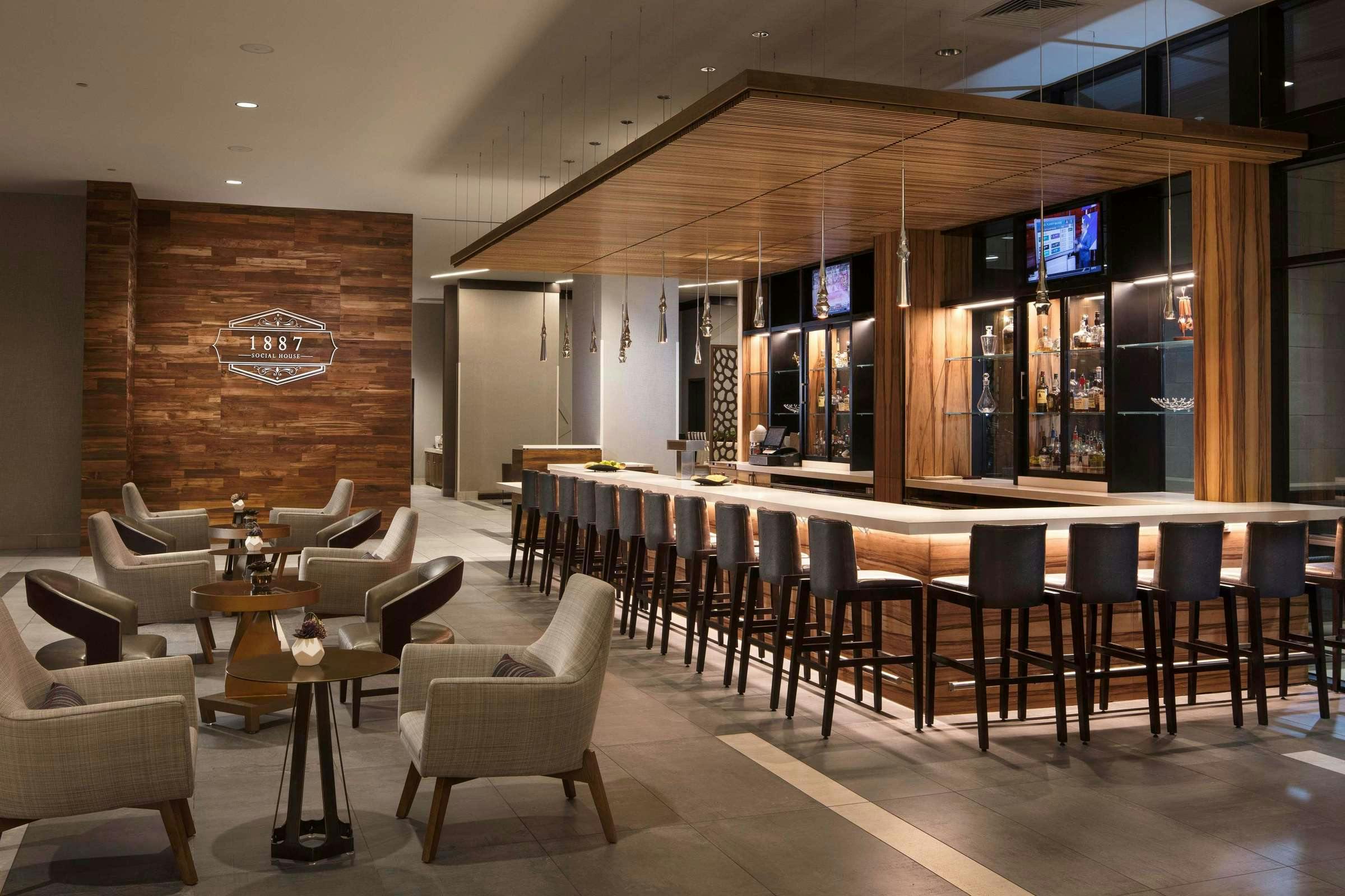 Hotel EMBASSY SUITES BY HILTON AMARILLO DOWNTOWN HOTEL photo 5