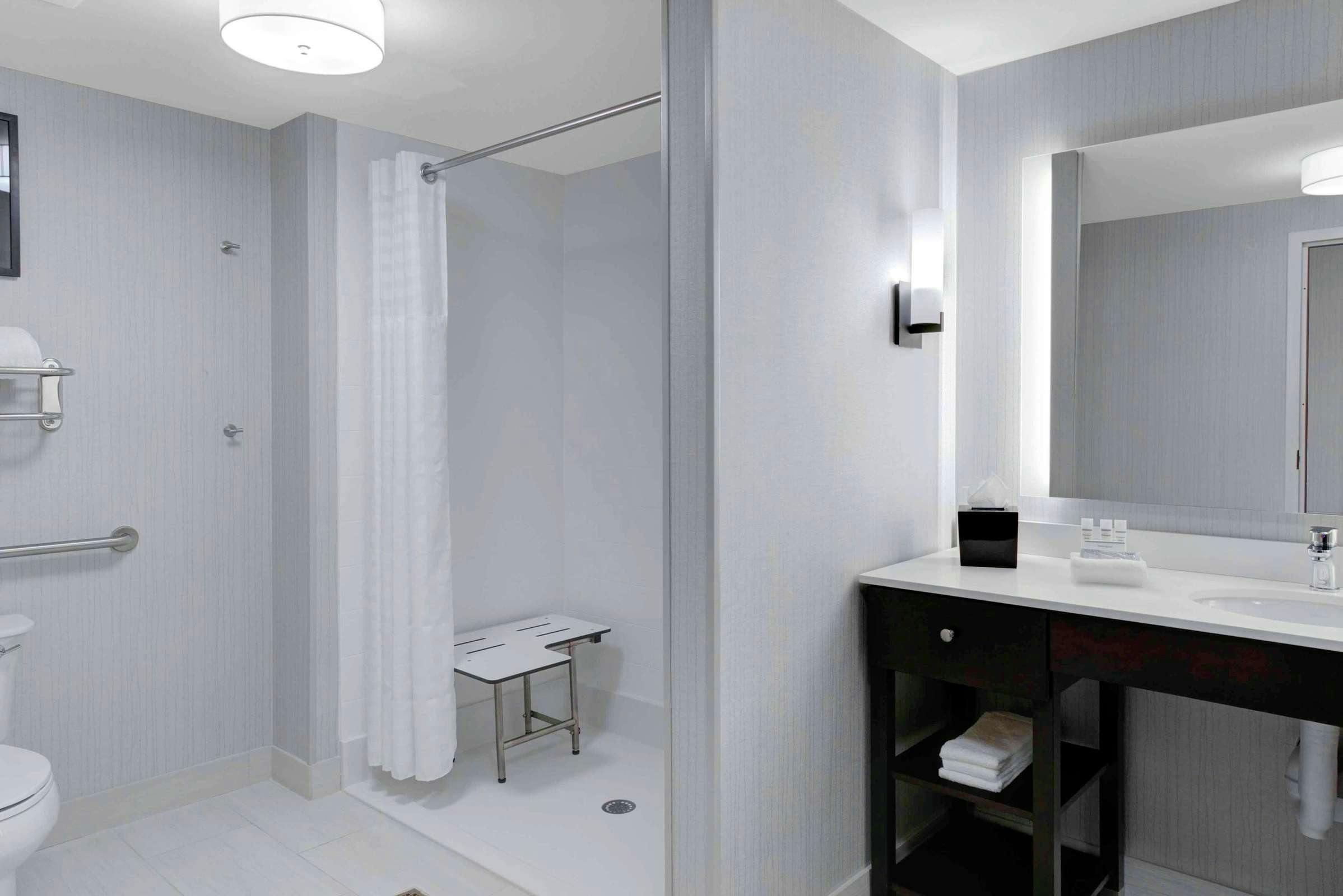 Hotel Homewood Suites by Hilton Lansing Eastwood photo 2