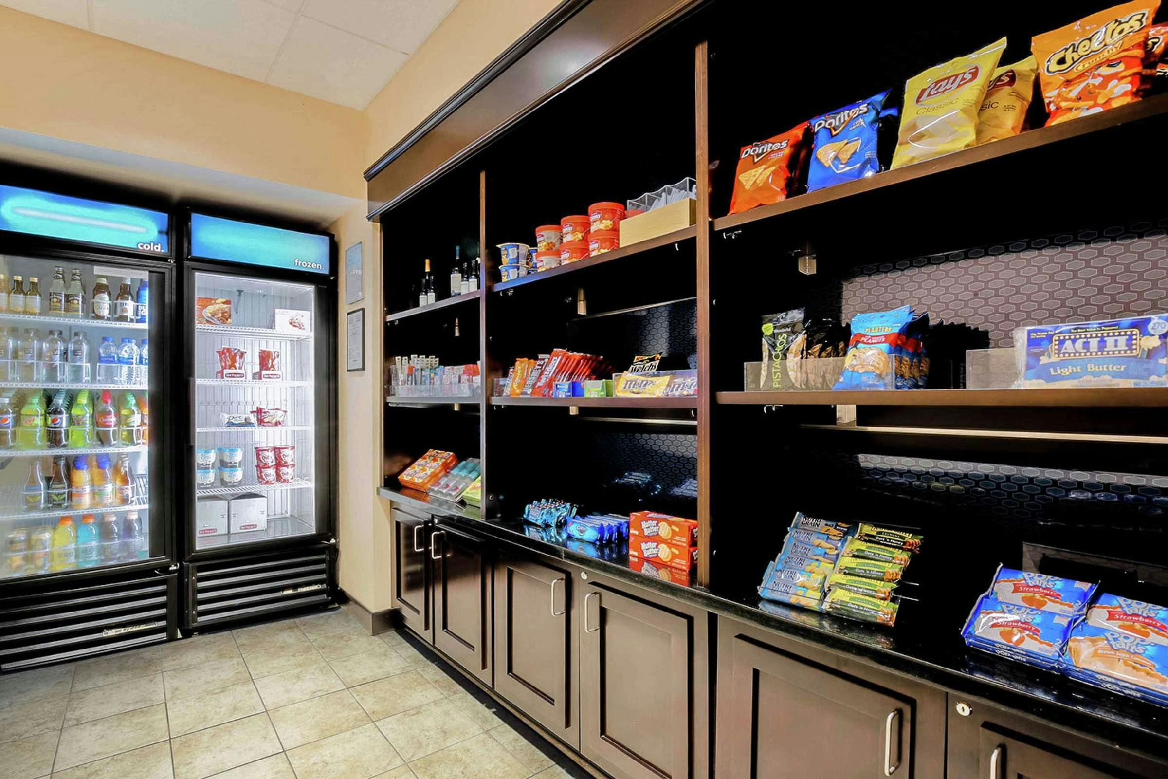 Hotel Hampton Inn & Suites Wheeling-The Highlands photo 5