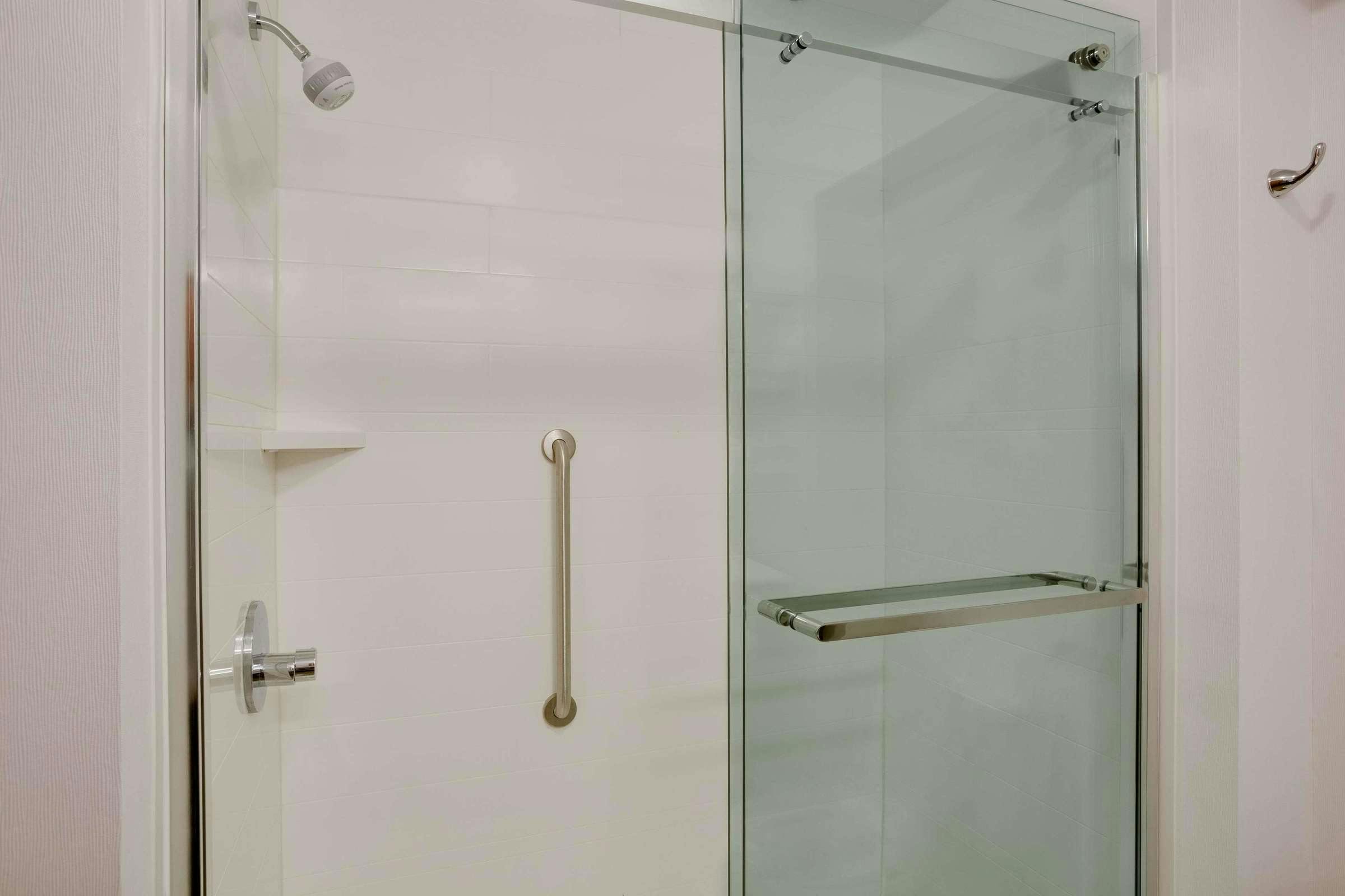 Hotel Hampton Inn & Suites Cleveland/Independence photo 4