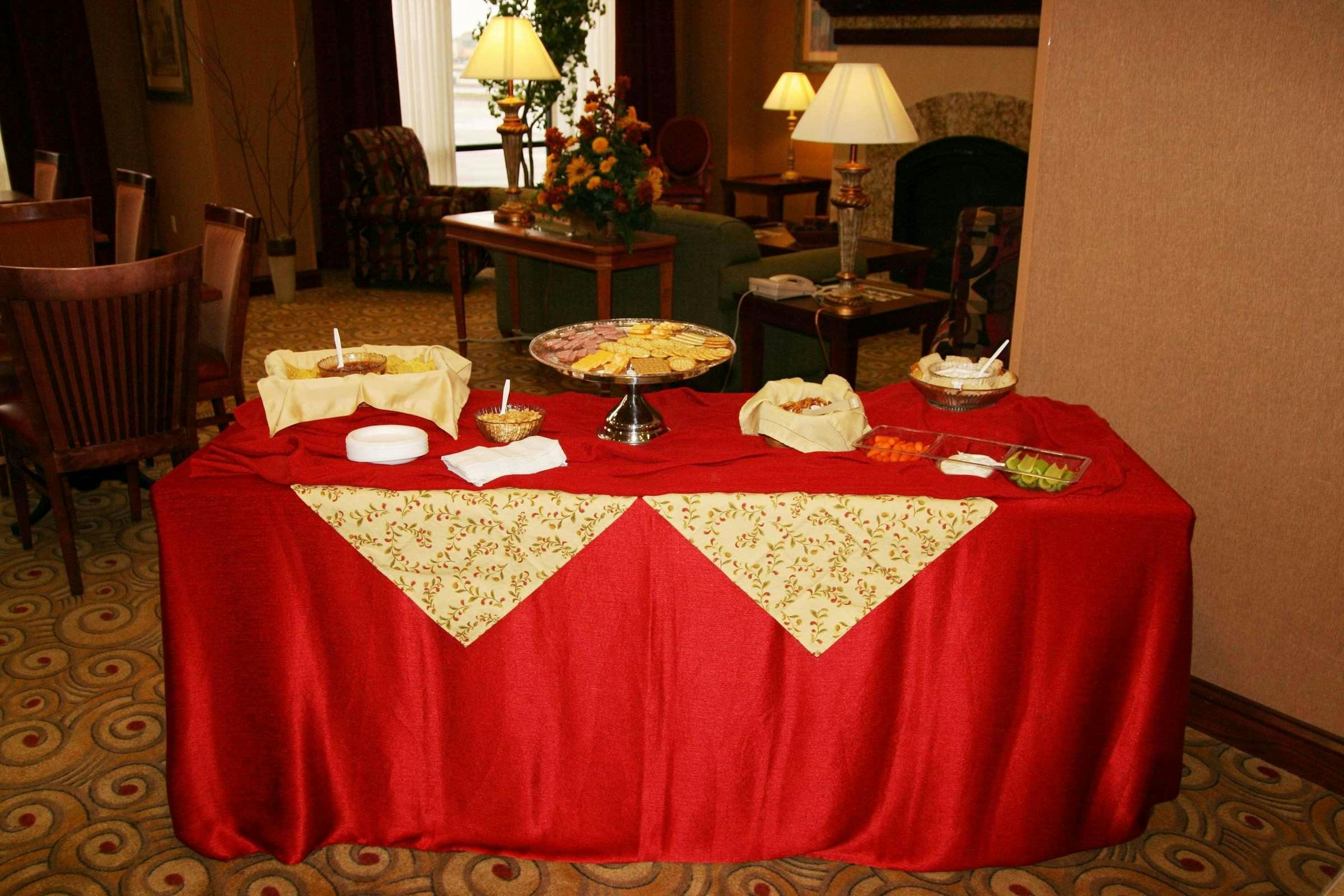 Hotel Hampton Inn & Suites Alexandria photo 3