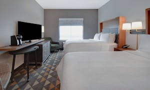Holiday Inn Express Hotel & Suites Erie