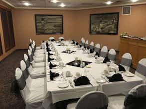 Hotel Canad Inns Destination Centre Fort Garry photo 1