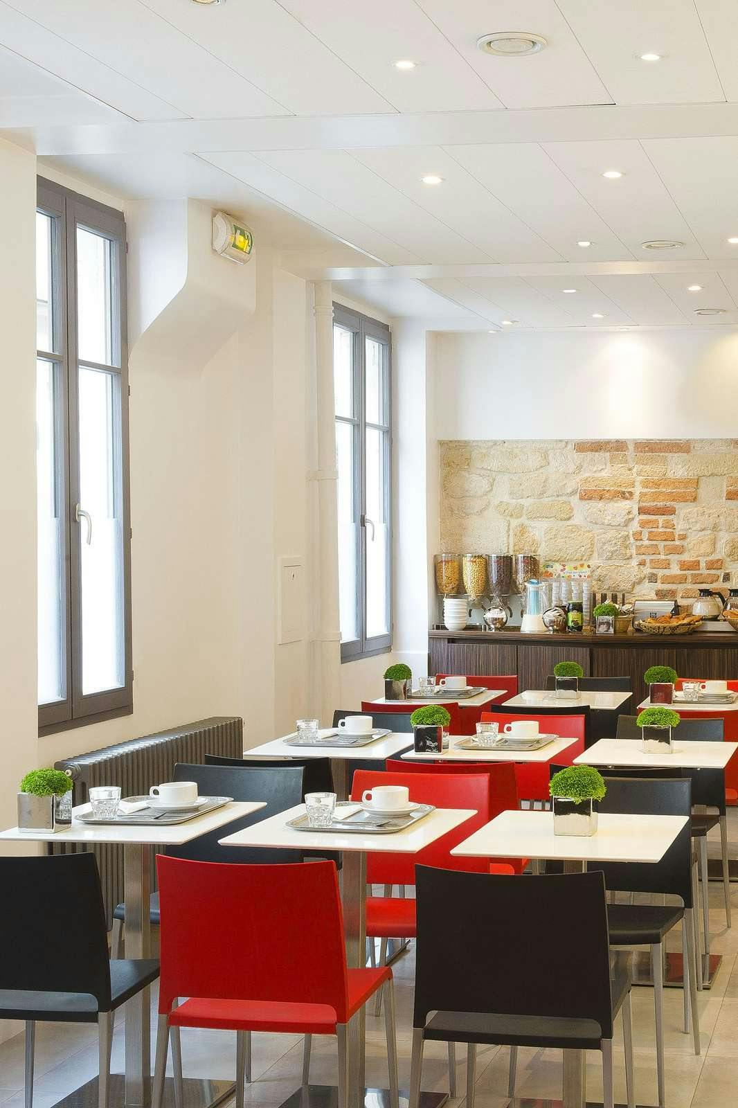 Hotel HOTEL BEAUREPAIRE photo 5