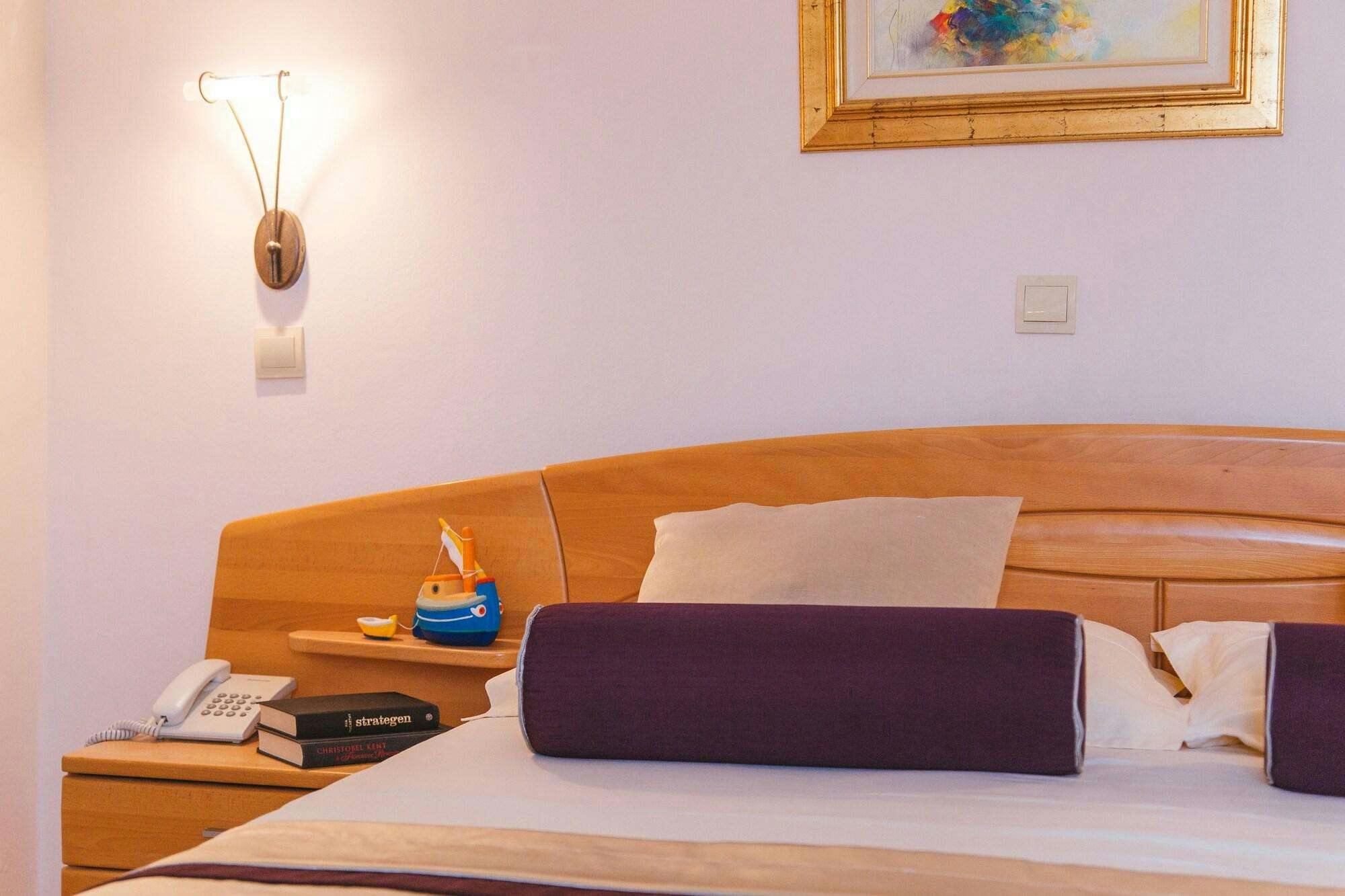 Hotel Hotel Park Hvar photo 2