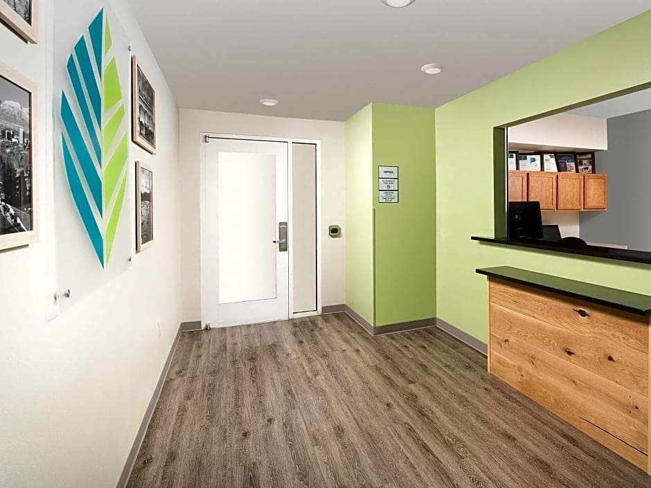 Hotel Extended Stay America Select Suites - Provo - American Fork photo 1