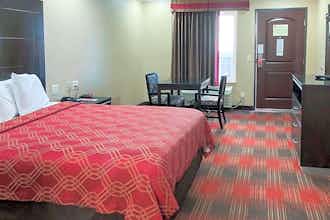 Hotel Econo Lodge Inn & Suites Escondido Downtown photo 4