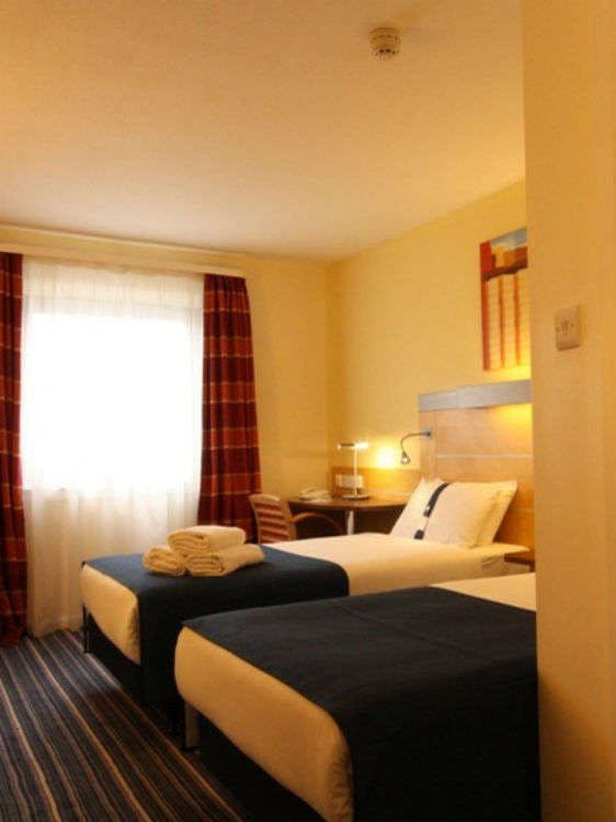 Hotel Holiday Inn Express London Croydon photo 4