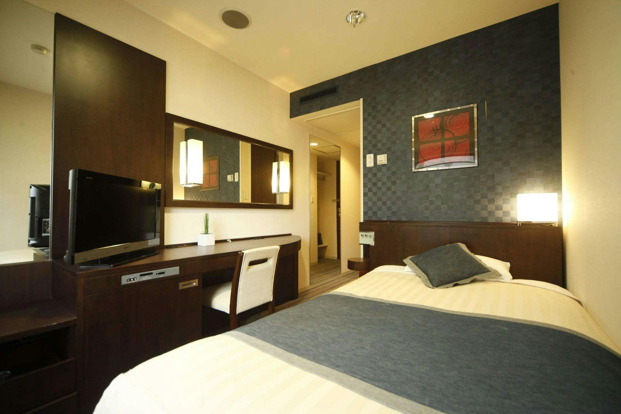 Hotel Via Inn Asakusa photo 2