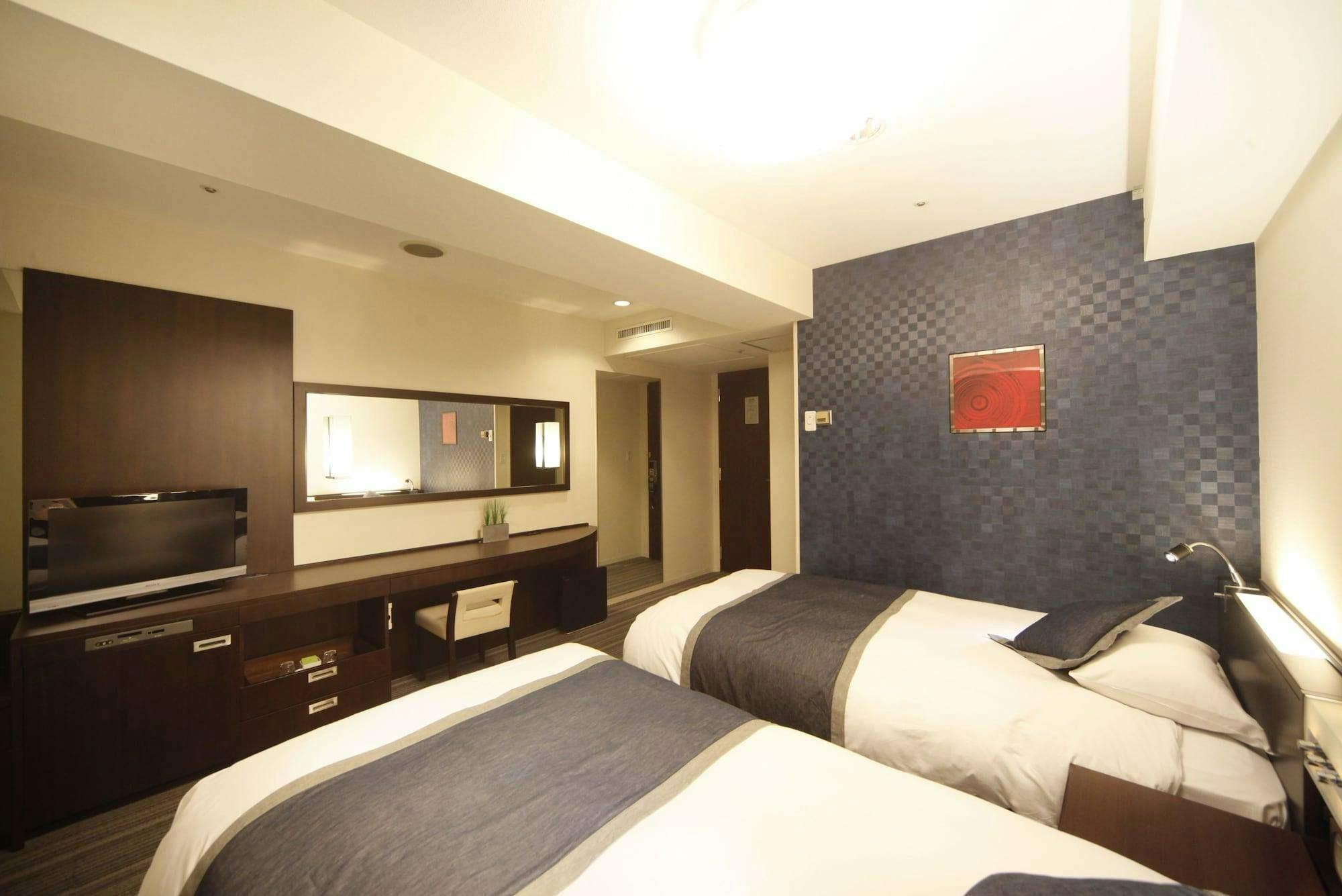 Hotel Via Inn Asakusa photo 3