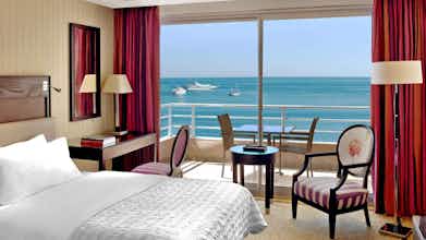Hotel Le Meridien Beach Plaza photo 3