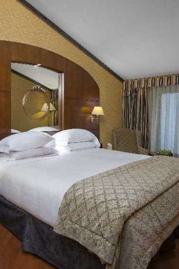Hotel Melia Milano photo 1