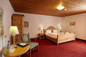 Hotel Hotel Sauerlacher Post photo 3