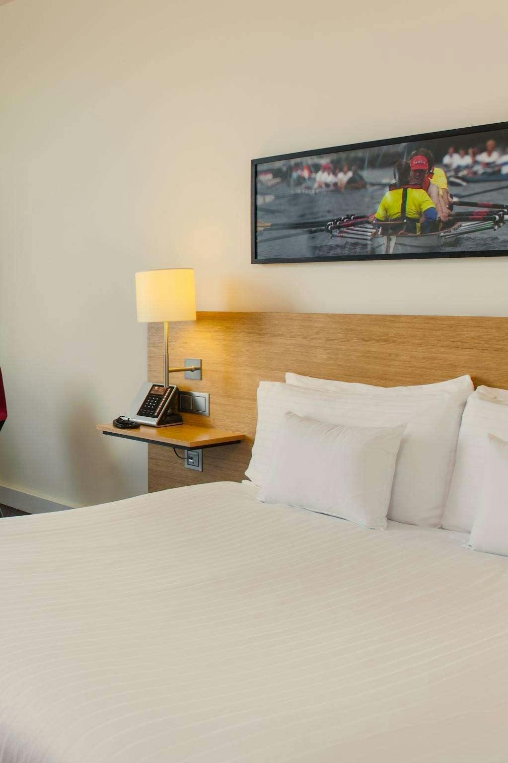 Hotel Doubletree By Hilton Amsterdam Centraal Station photo 5