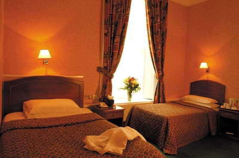 Hotel Commodore Hotel photo 1