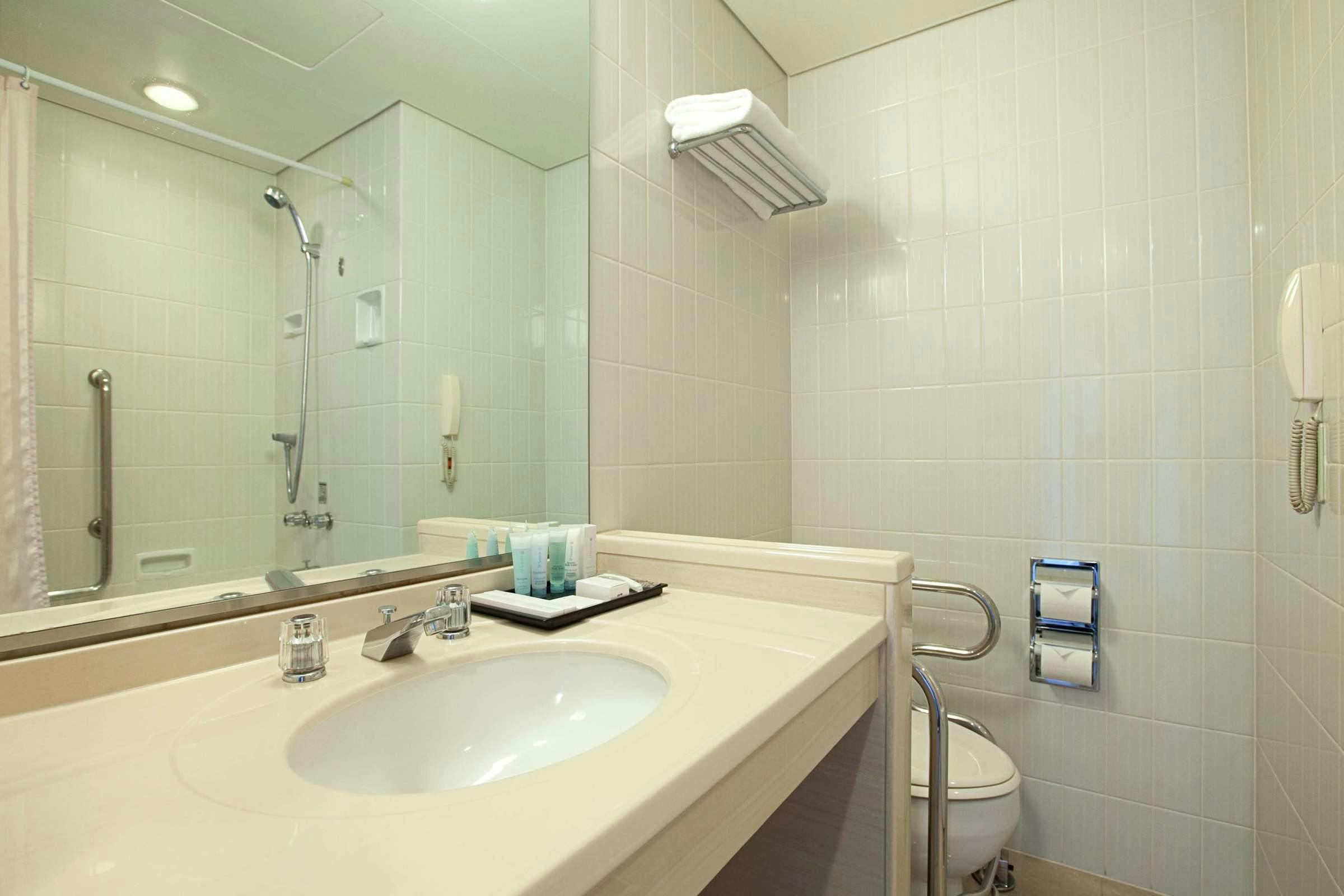 Hotel Hilton Tokyo Narita Airport photo 3