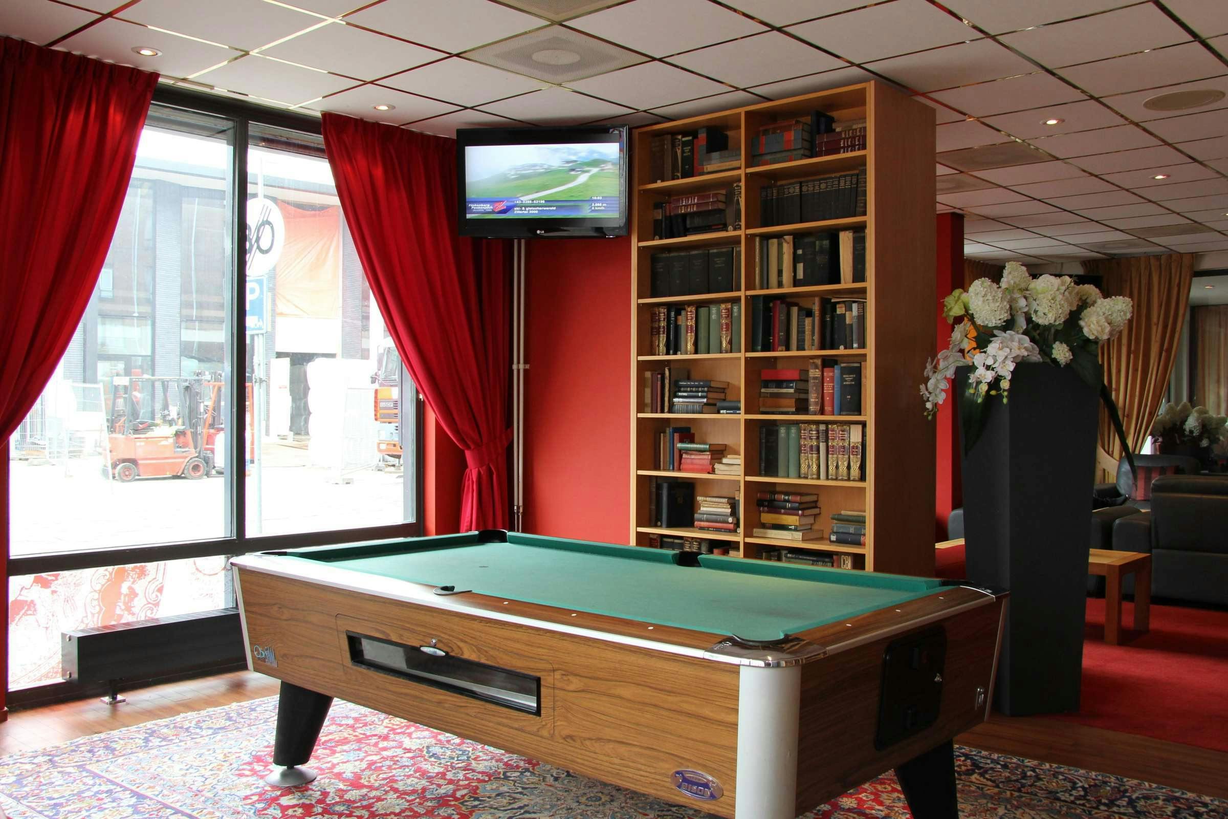 Hotel Bastion Hotel Maastricht Centrum photo 4