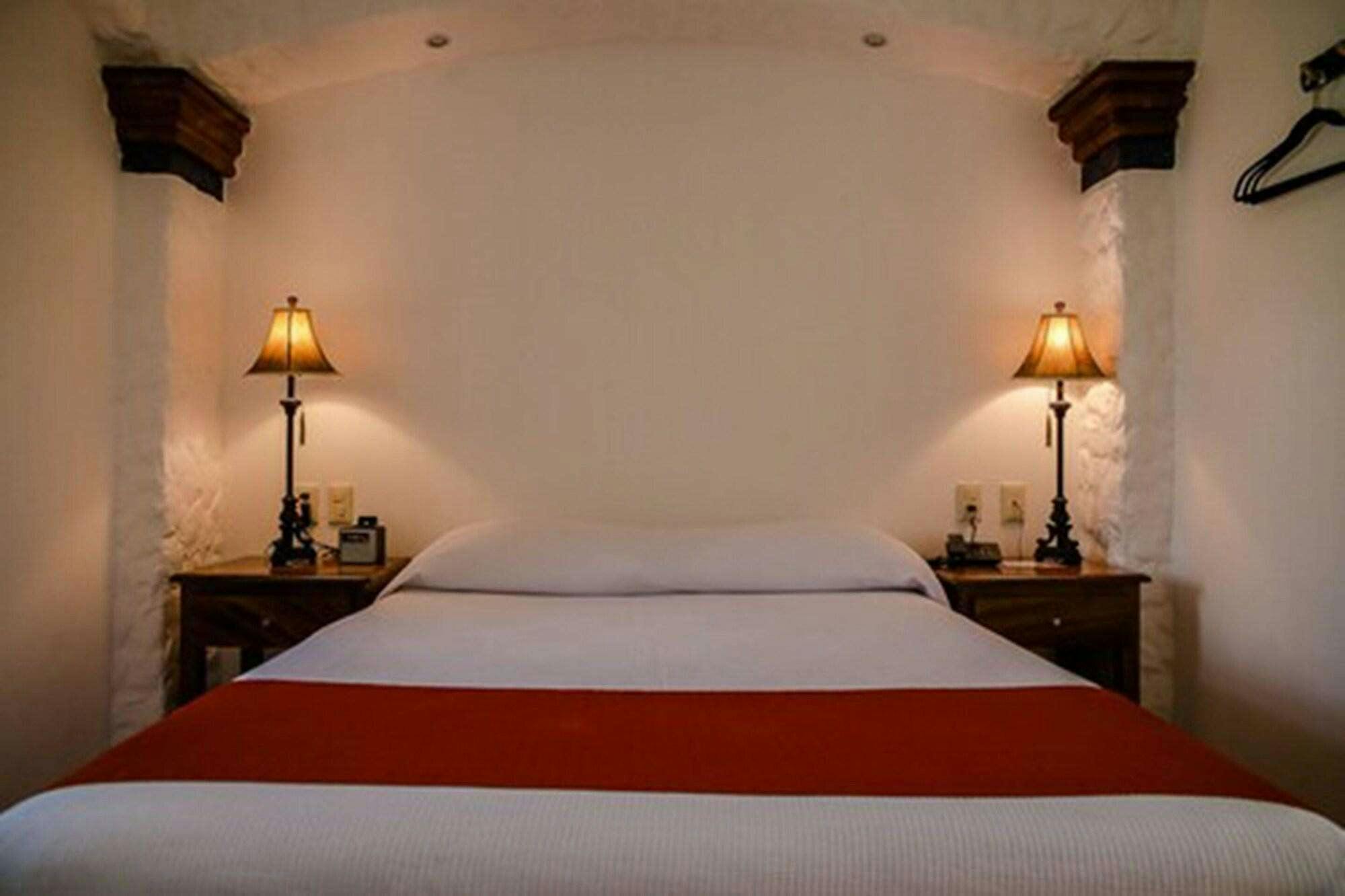 Hotel Estancia Villa Real photo 3