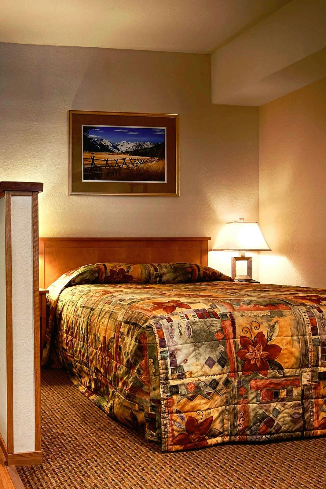 Hotel Palisades Tahoe Lodge photo 1