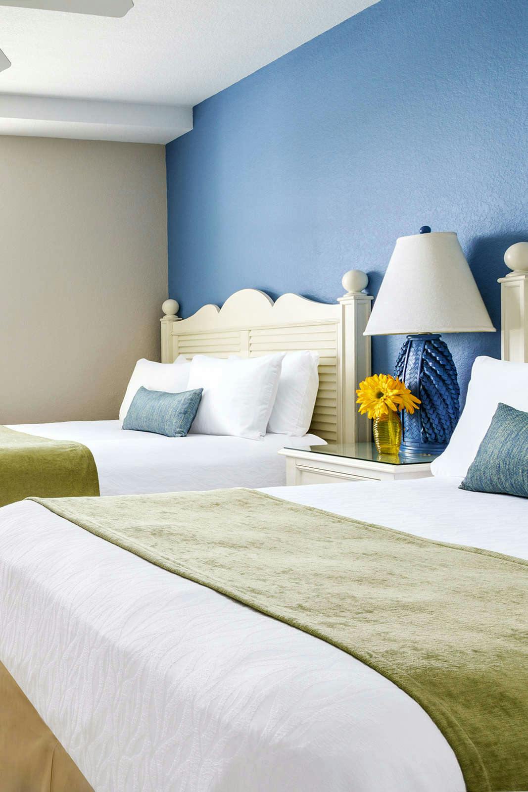 Hotel Olde Marco Island Inn and Suites photo 2