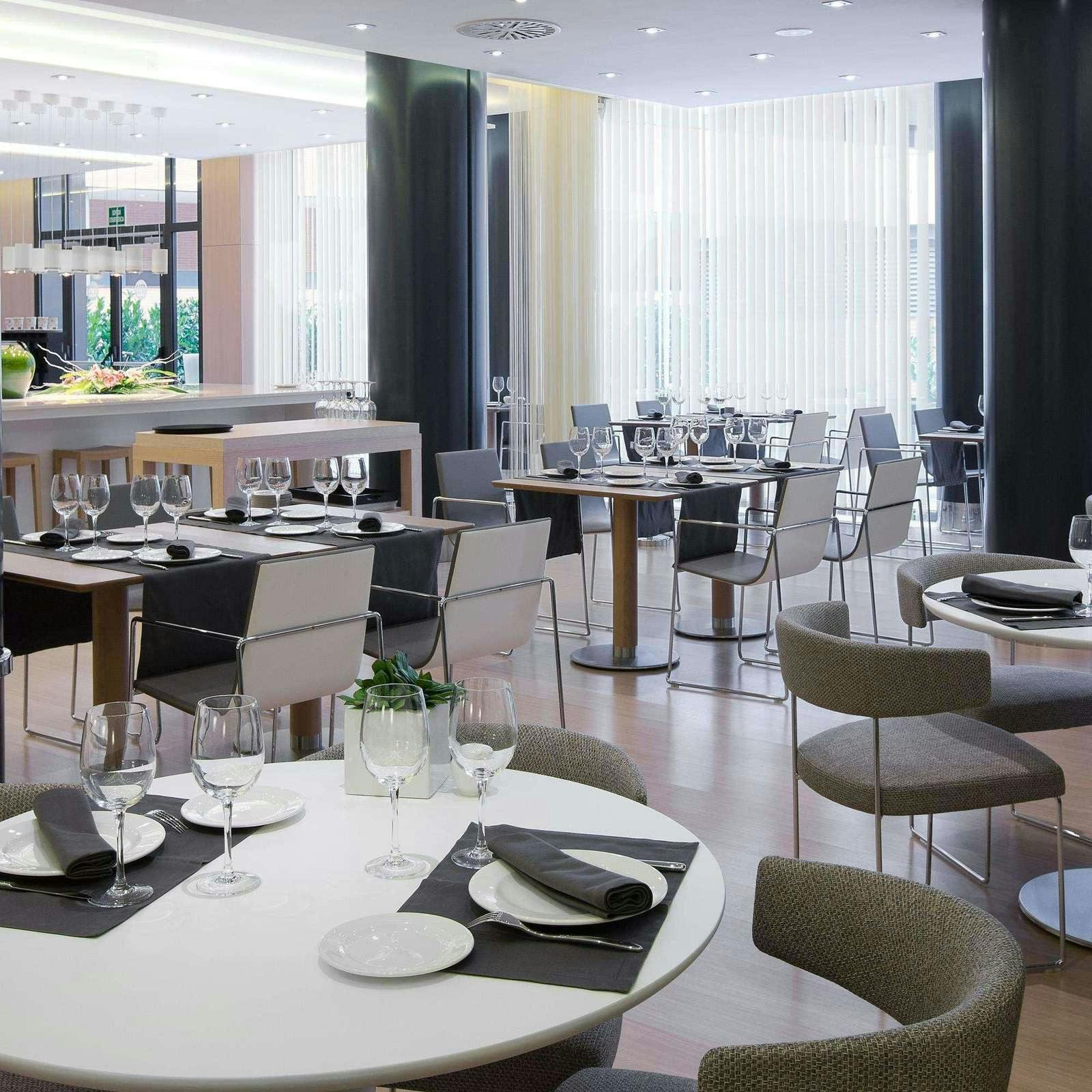 Hotel DoubleTree by Hilton Hotel Girona photo 5