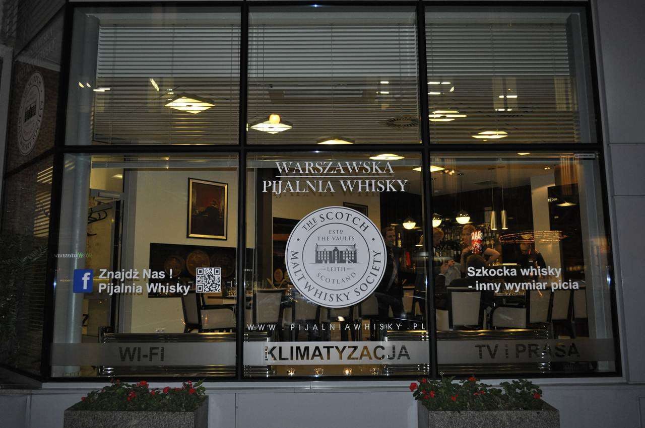 Hotel Apartments Zgoda Warszawa by DeSilva