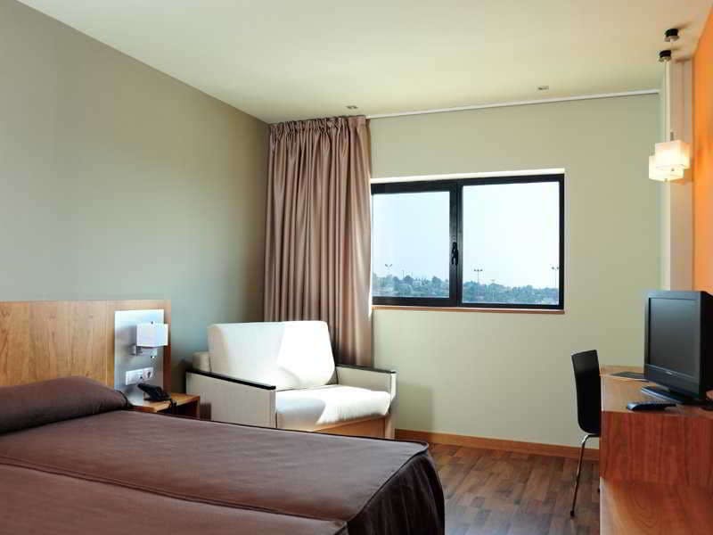 Hotel AS Hoteles Torrent photo 2