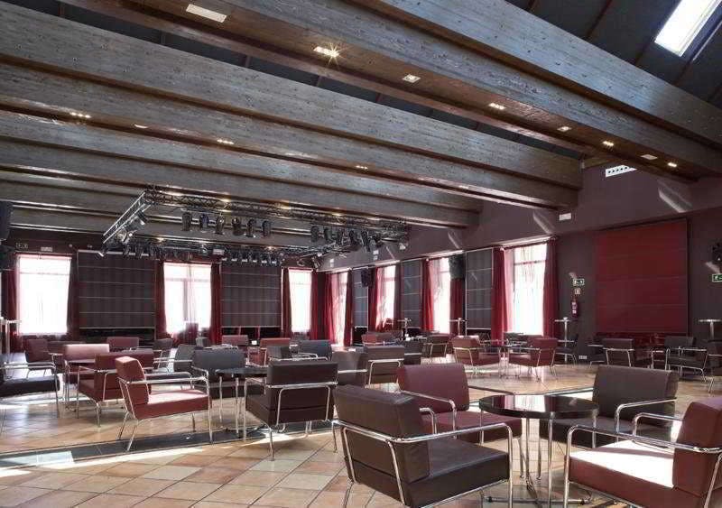 Hotel AC Hotel Palacio de Santa Ana by Marriott photo 4