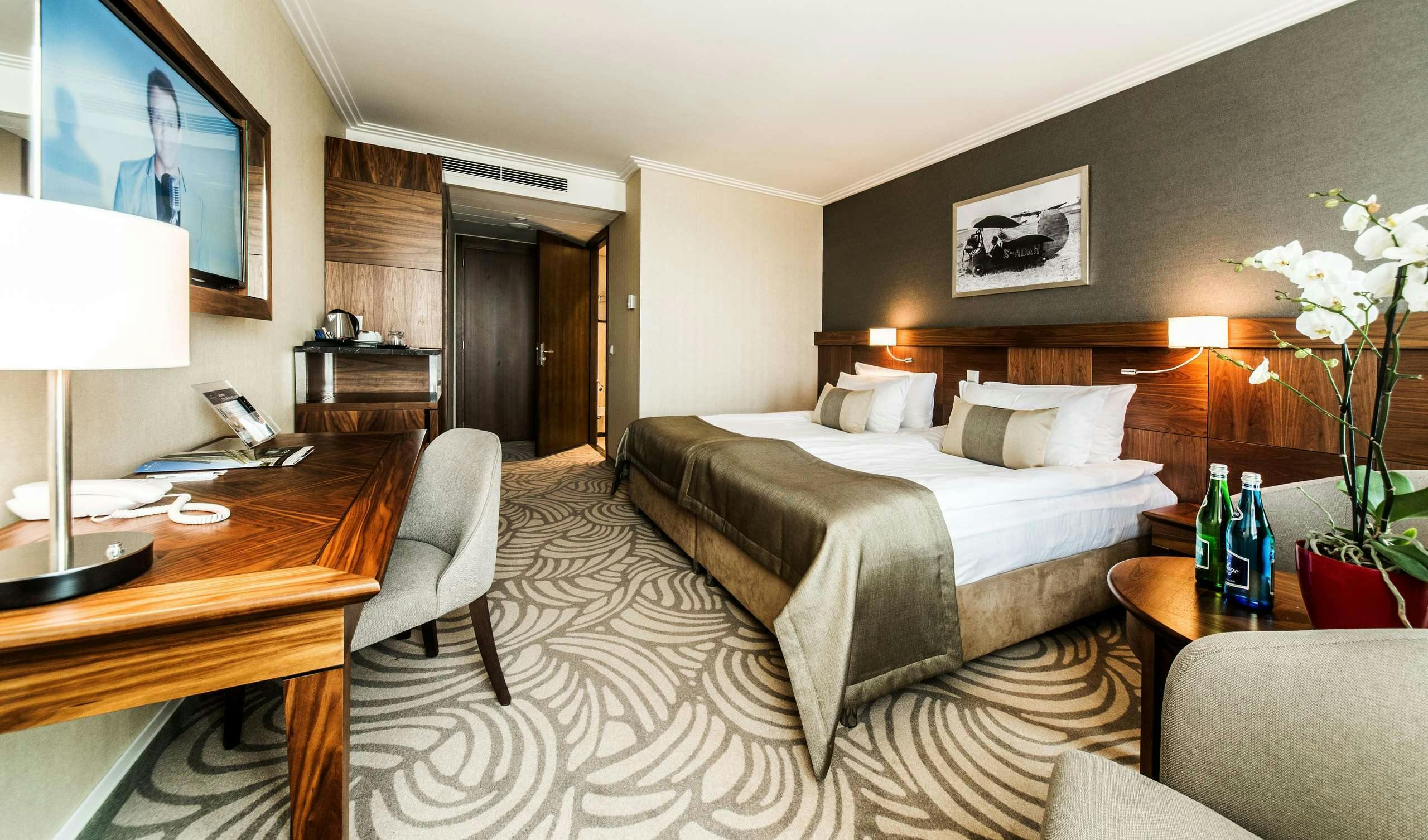 Hotel Airport Hotel Okecie photo 1