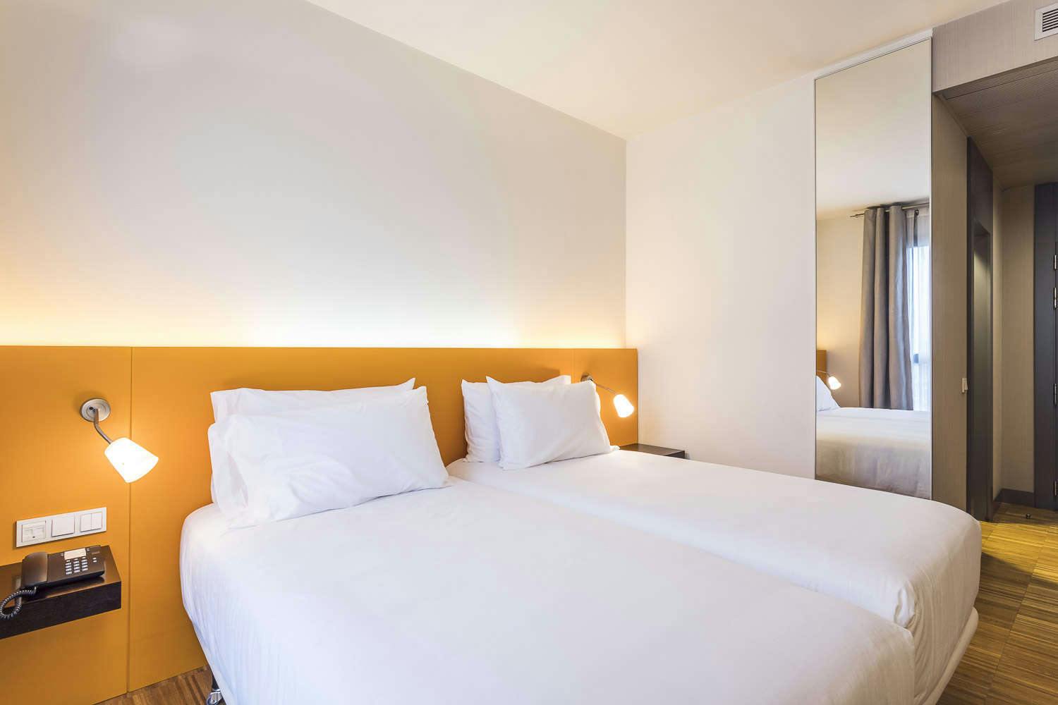 Hotel Exe Tres Cantos photo 1