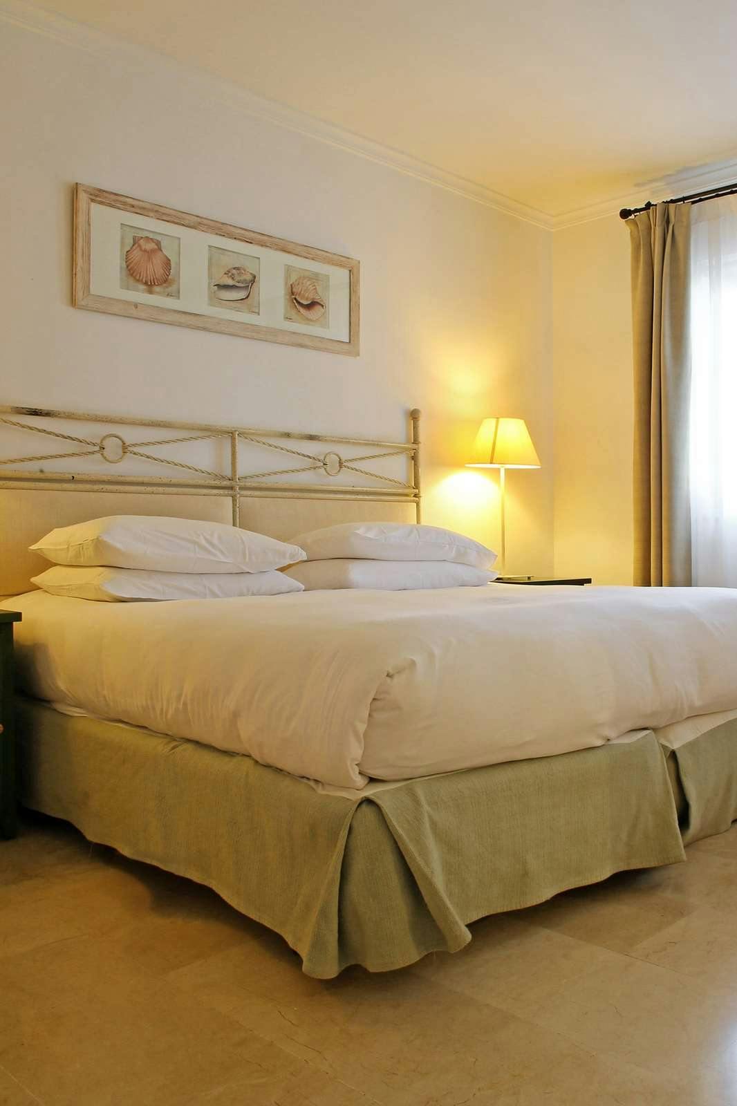 Hotel Las Lomas Village photo 1