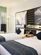 Hotel Crowne Plaza Dublin Airport photo 1