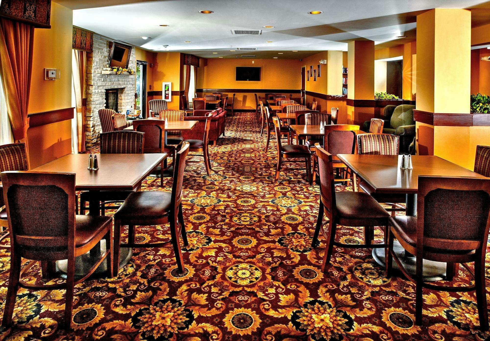 Hotel The Lotus Suites at Midlane-Gurnee/Waukegan photo 4