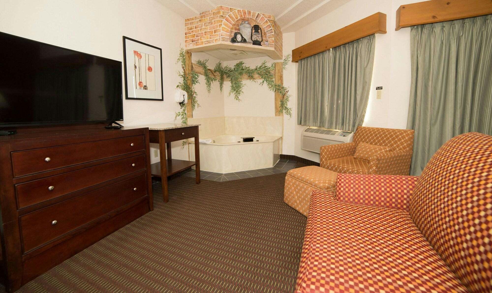 Hotel HomeTown Inn and Suites Belle Plaine photo 4