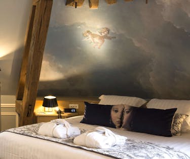 Best Western Premier Grand Monarque Hotel Spa Chartres