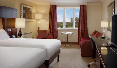 Hotel DoubleTree by Hilton Belfast Templepatrick Golf & Country Club photo 2