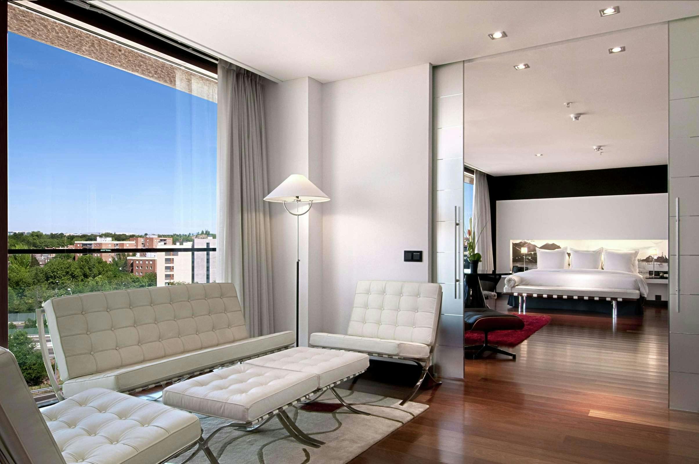 Hotel Hilton Madrid Airport photo 2