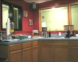 Hotel Midway Inn photo 4