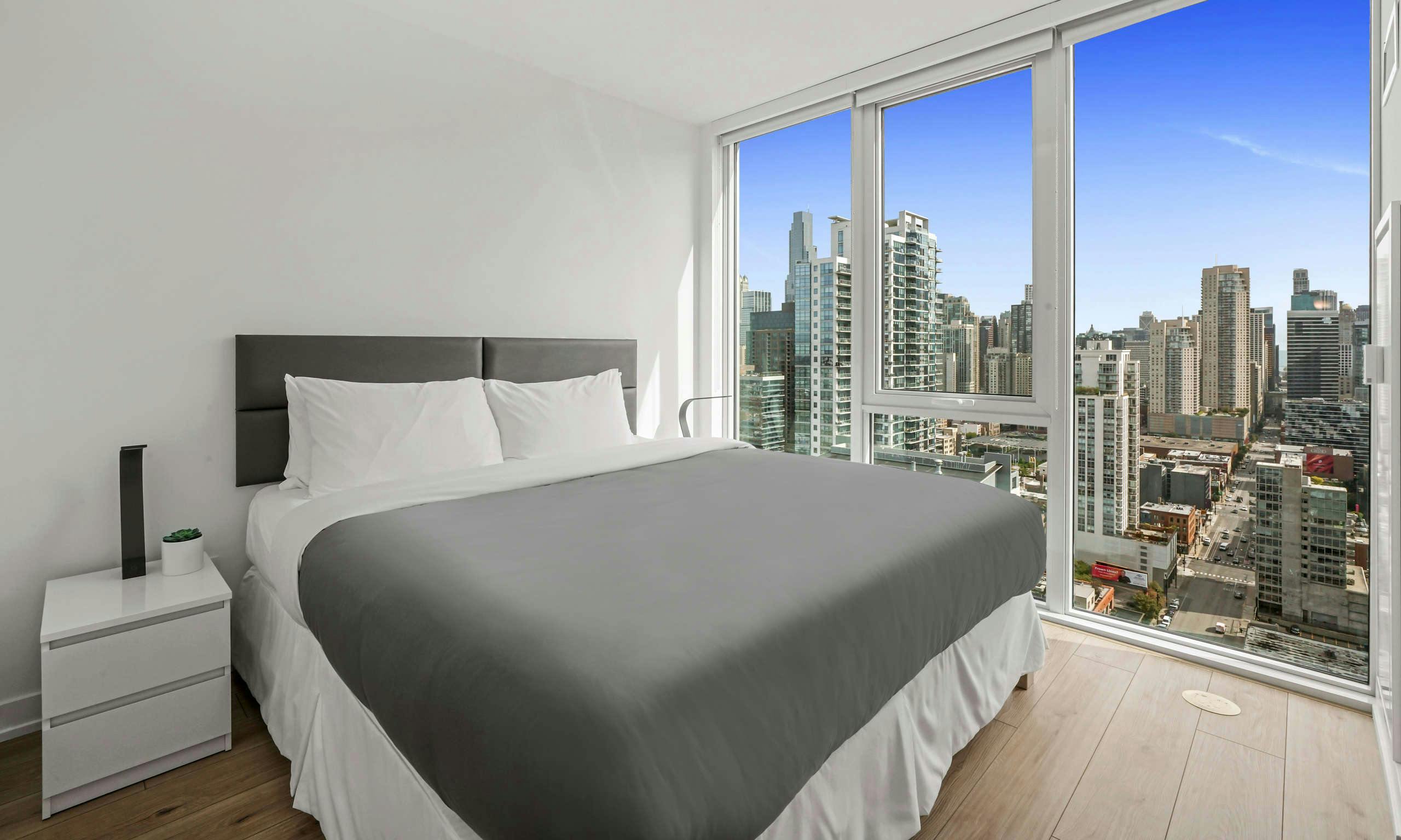 Level Chicago - River North