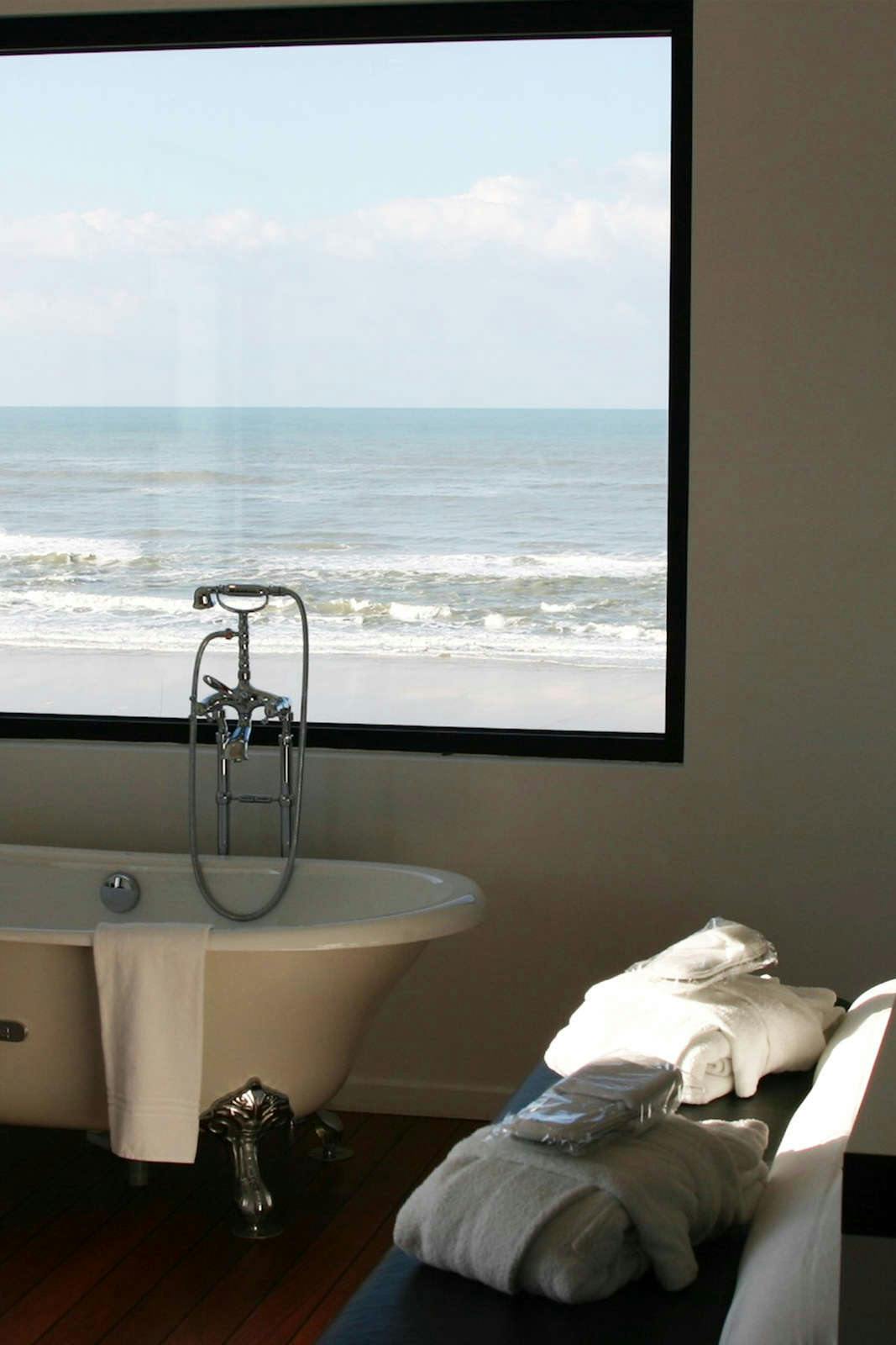 Le Grand Hotel De La Plage Bordeaux Arcachon Hoteltonight