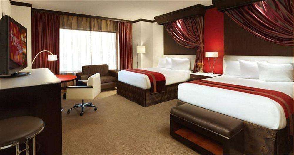 Hotel Ameristar Casino Hotel East Chicago photo 2