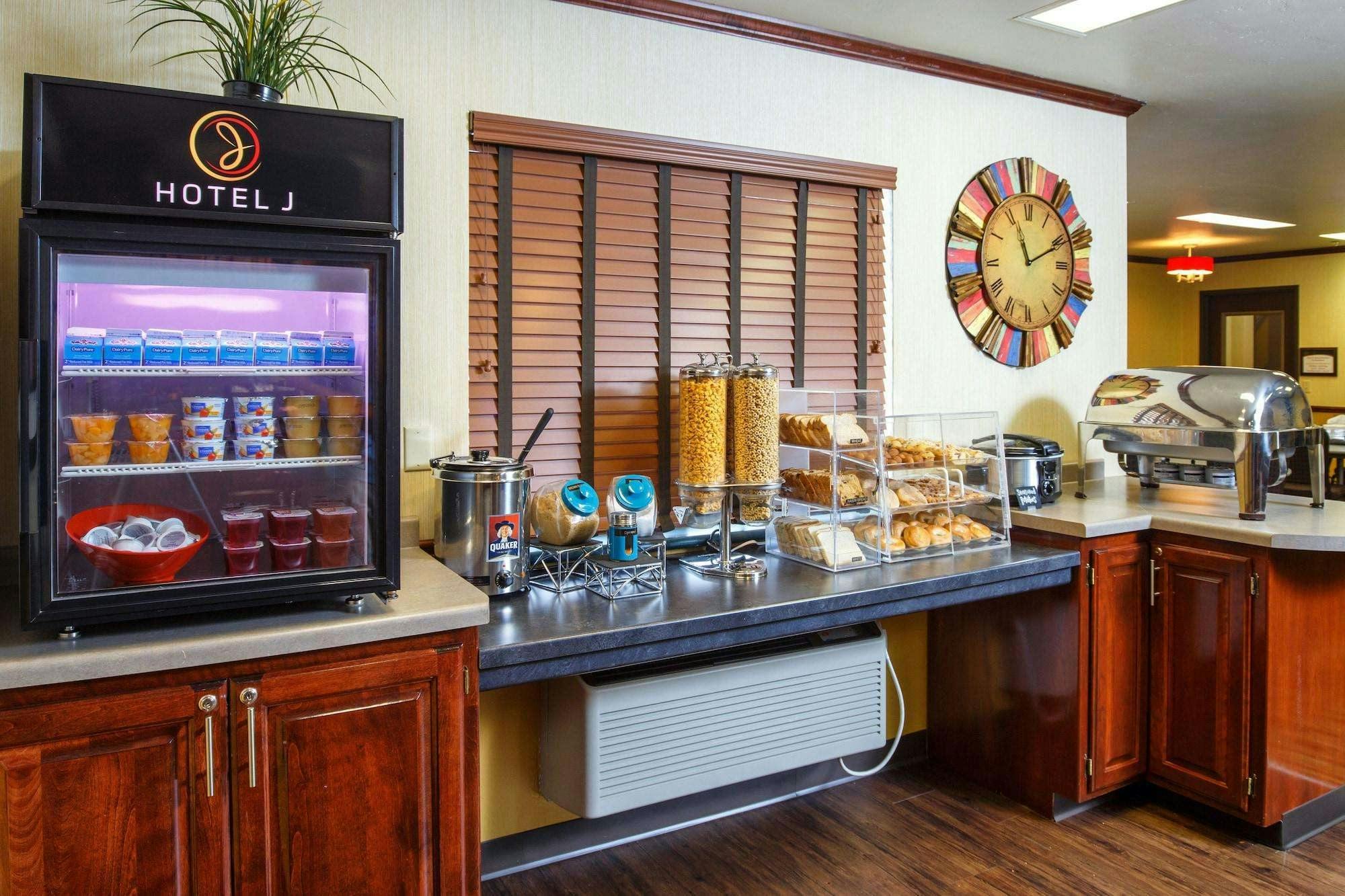 Hotel HOTEL J GREEN BAY(Formerly Airport Settle Inn) photo 5