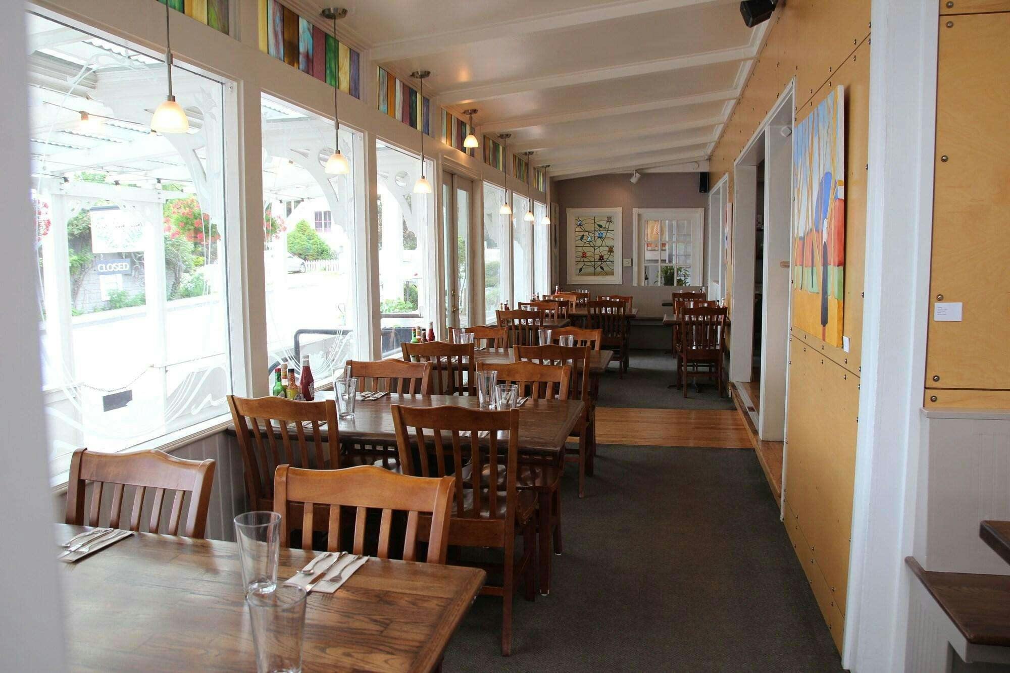 Hotel Outlook Inn photo 5