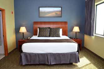 Hotel Cobblestone Inn & Suites - Newton photo 3