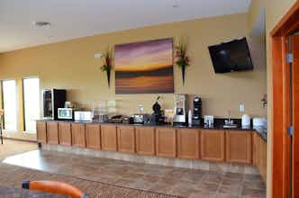 Hotel Cobblestone Inn & Suites - Newton photo 5